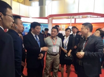 工信部苗圩部长盛赞巅峰国际官网科技自主研发产品