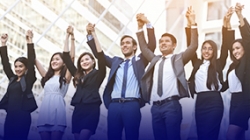 2019跨除夕，，，，，，，致敬奋战在年结一线的巅峰国际官网人