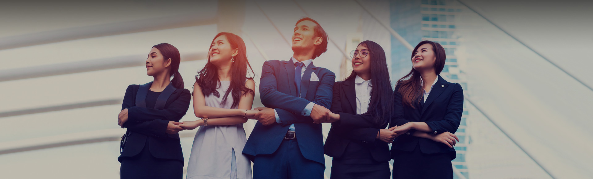 理想、意志、智慧、襟怀，，，，，一个都不能少